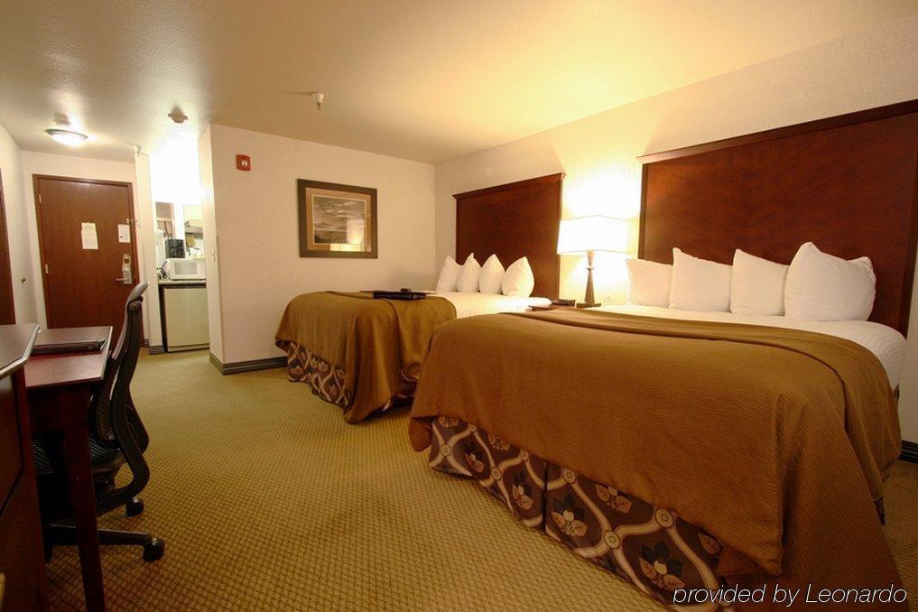 Ramada by Wyndham Tukwila Southcenter Hotel Ruang foto